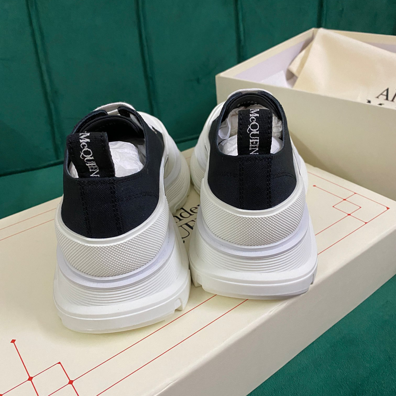 Alexander Mqueen Tread Slick Lace Up in Black/white - DopestKickz