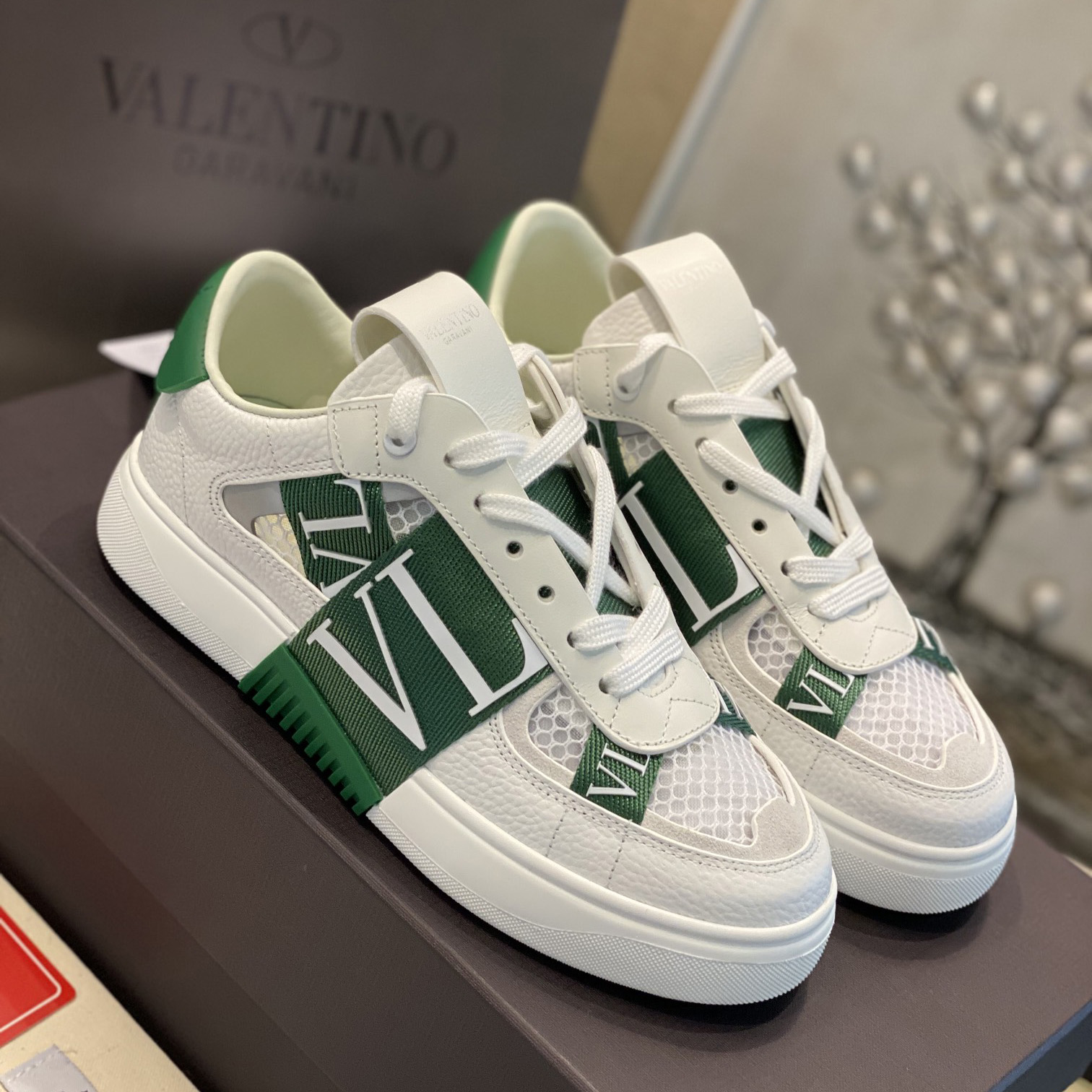 Valenti  VL7N Low-Top Sneakers In Calfskin And Mesh Fabric With Bands - DopestKickz