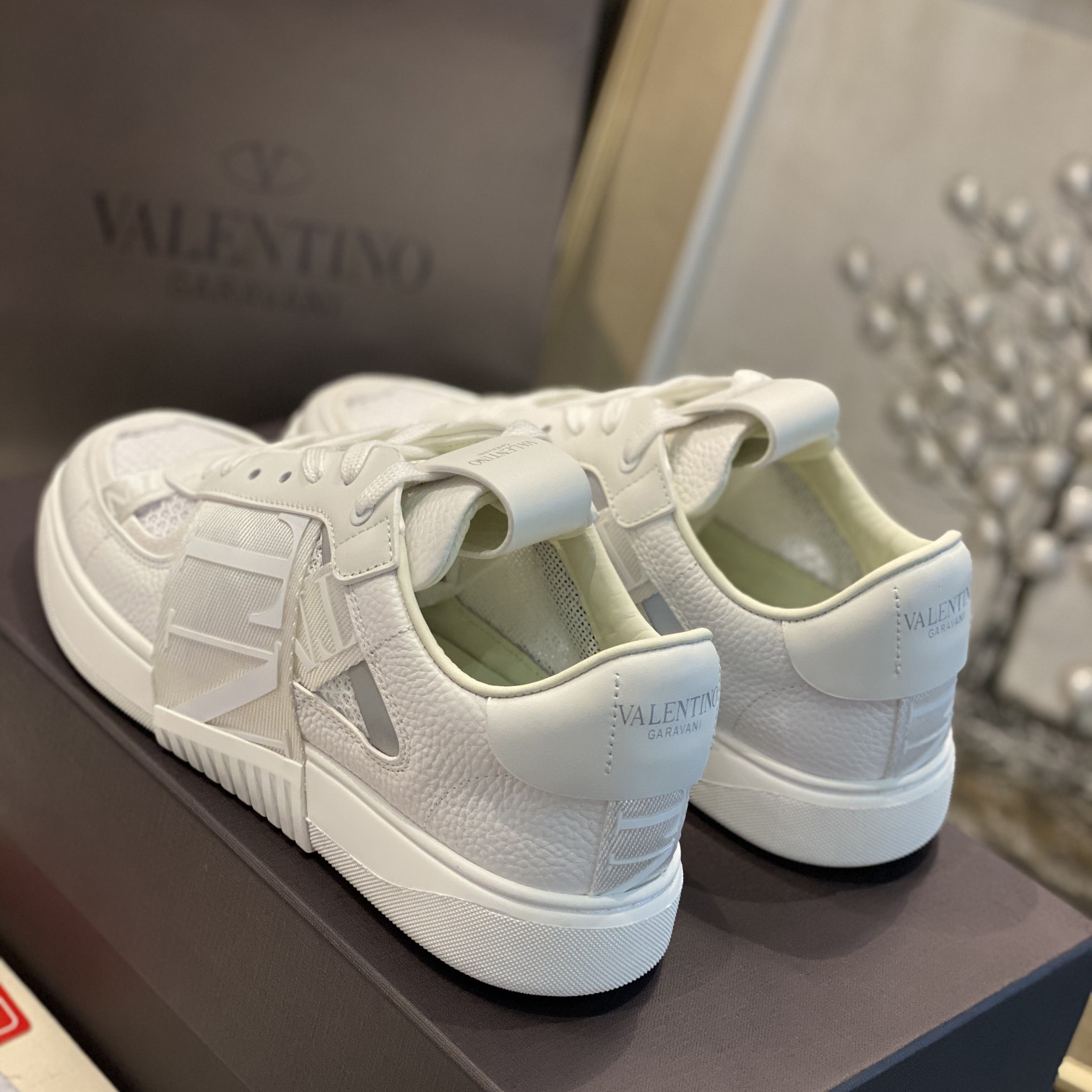 Valenti VL7N Low-Top Sneakers In Calfskin And Mesh Fabric With Bands - DopestKickz