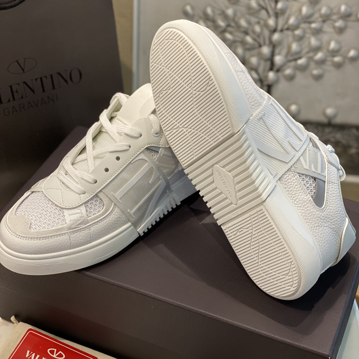 Valenti VL7N Low-Top Sneakers In Calfskin And Mesh Fabric With Bands - DopestKickz