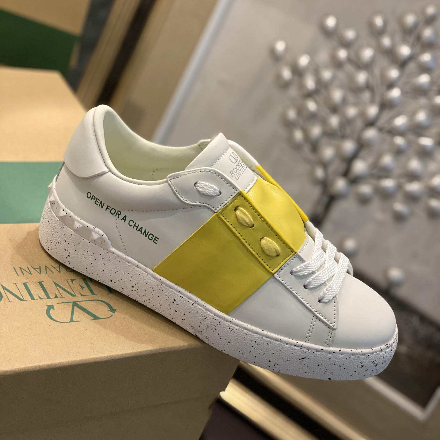 Valenti Open For A Change Sneaker In Bio-Based Material In White/Lemon Cream - DopestKickz