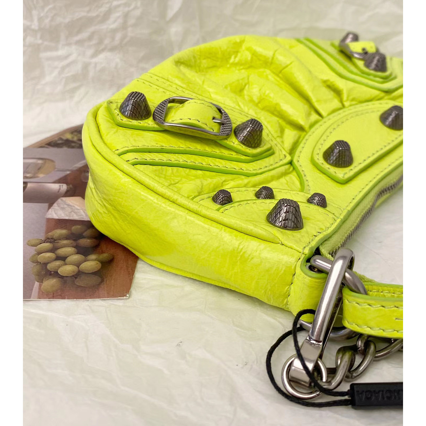 Balenciaga Le Cagole Shoulder Bag(21-13-4cm) - DopestKickz