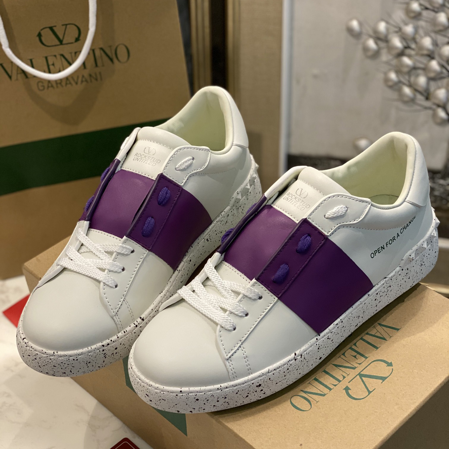 Valenti Open For A Change Sneaker In Bio-Based Material In White/Sunset Purple - DopestKickz