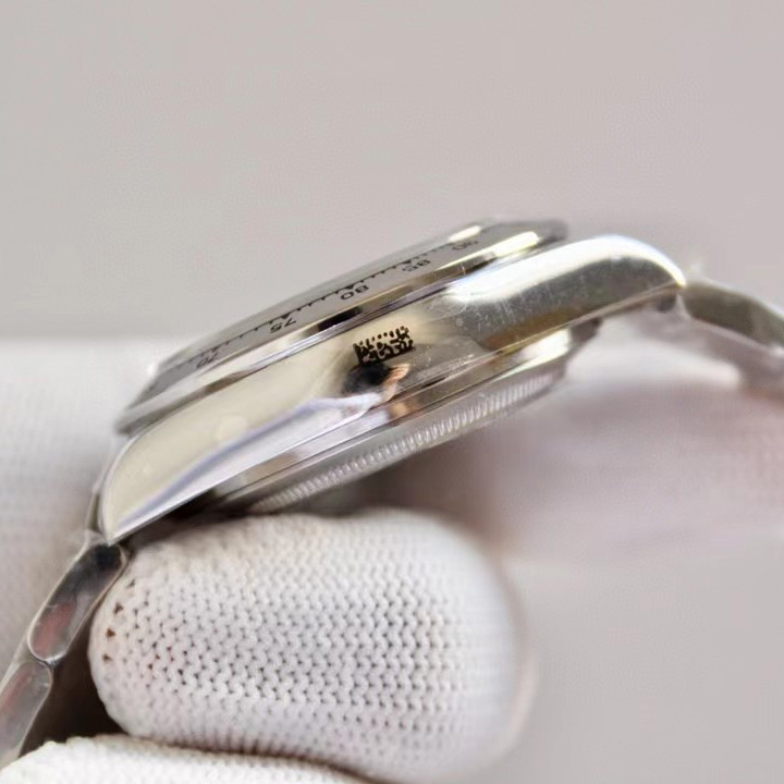 Rolex  Watch     - DopestKickz