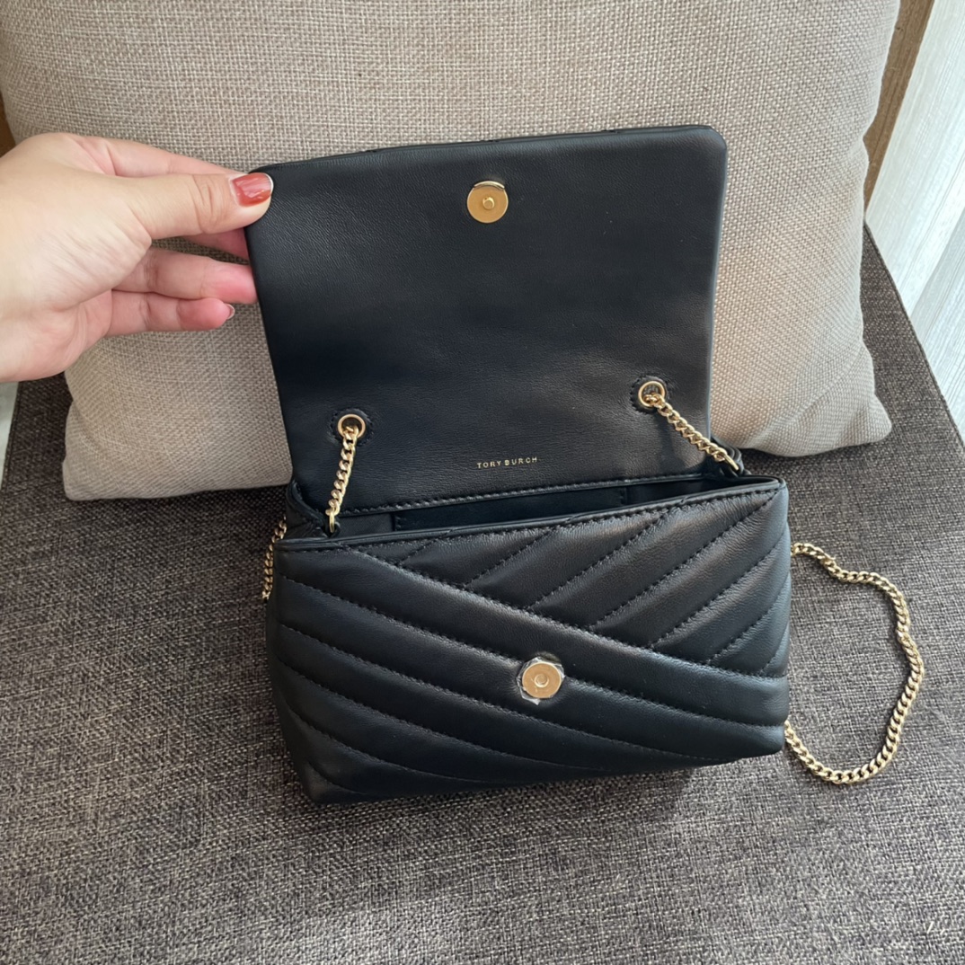 ToryBurch Kira Chevron Convertible Shoulder Bag(18-12.5-5.5cm)  TB316M - DopestKickz