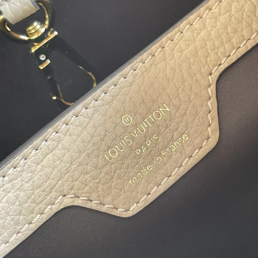 Louis Vuitton Capucines  Handbag (27-18-9 cm) - DopestKickz