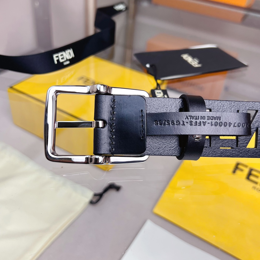 Fendi Leather Belt  - DopestKickz