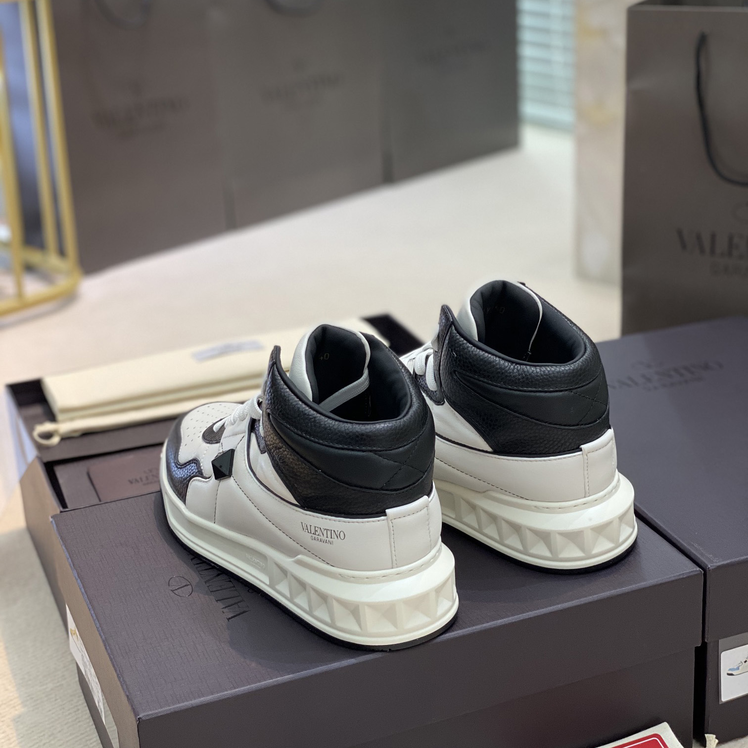 Valenti One Stud Mid-Top Nappa Sneaker - DopestKickz