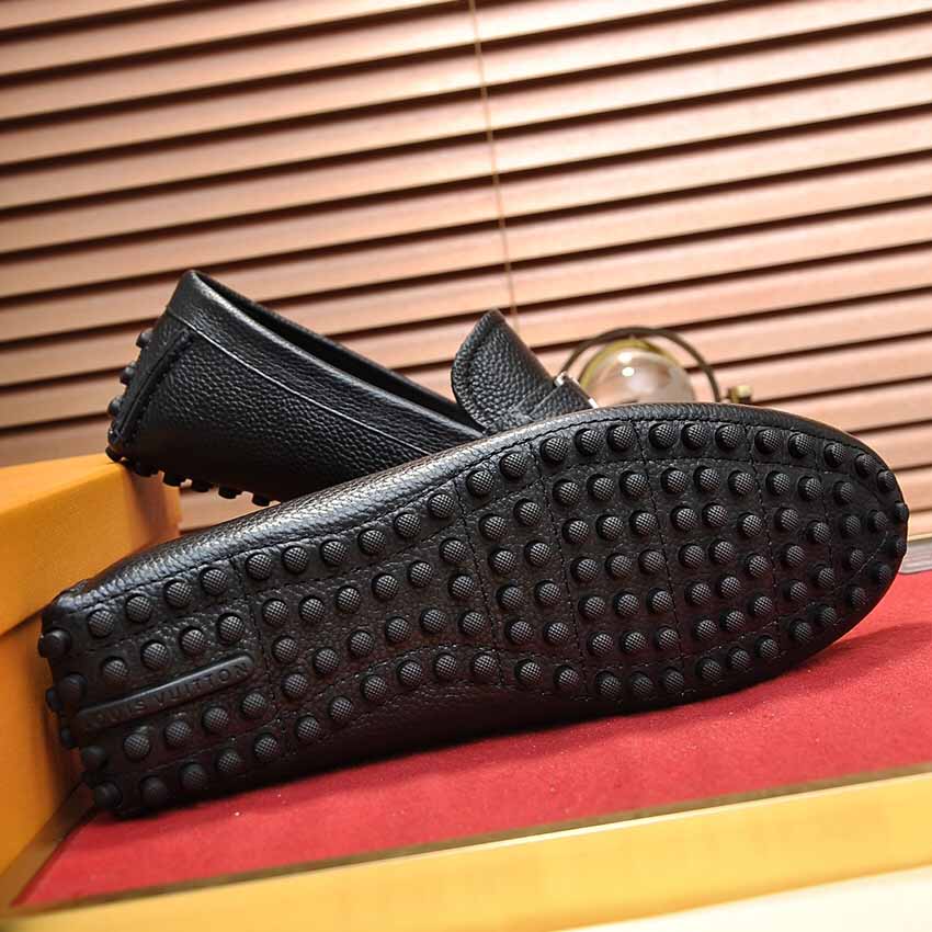 Louis Vuitton Hockenheim Mocassin  1A5UT4 - DopestKickz