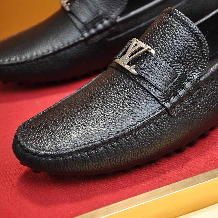 Louis Vuitton Hockenheim Mocassin  1A5UT4 - DopestKickz