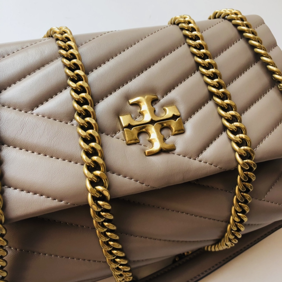 ToryBurch Kira Chevron Convertible Shoulder Bag(22.5-15-8cm)  TB316S90452 - DopestKickz