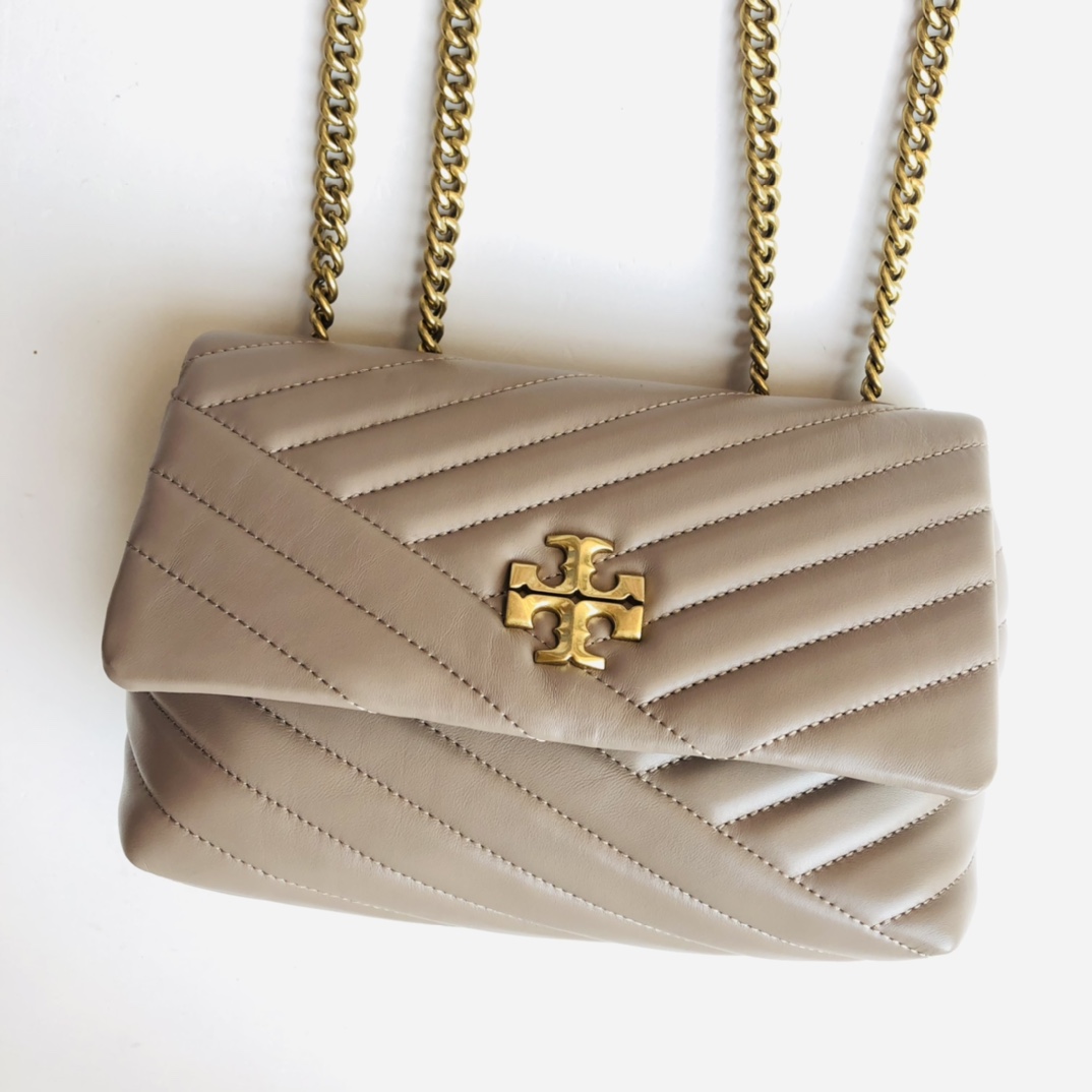 ToryBurch Kira Chevron Convertible Shoulder Bag(22.5-15-8cm)  TB316S90452 - DopestKickz