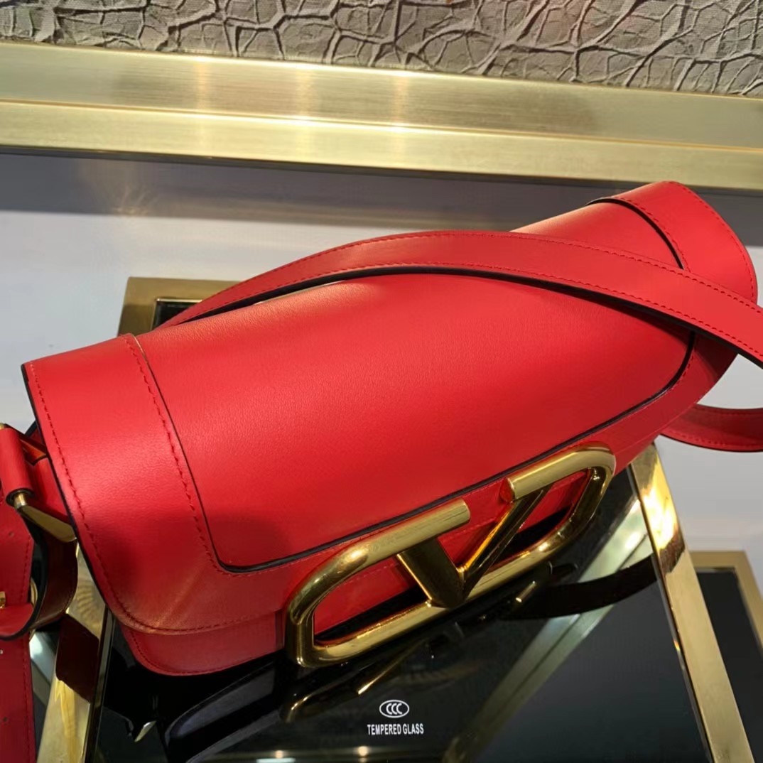 Valenti Vlogo Shoulder Bag(27-15-9cm) - DopestKickz