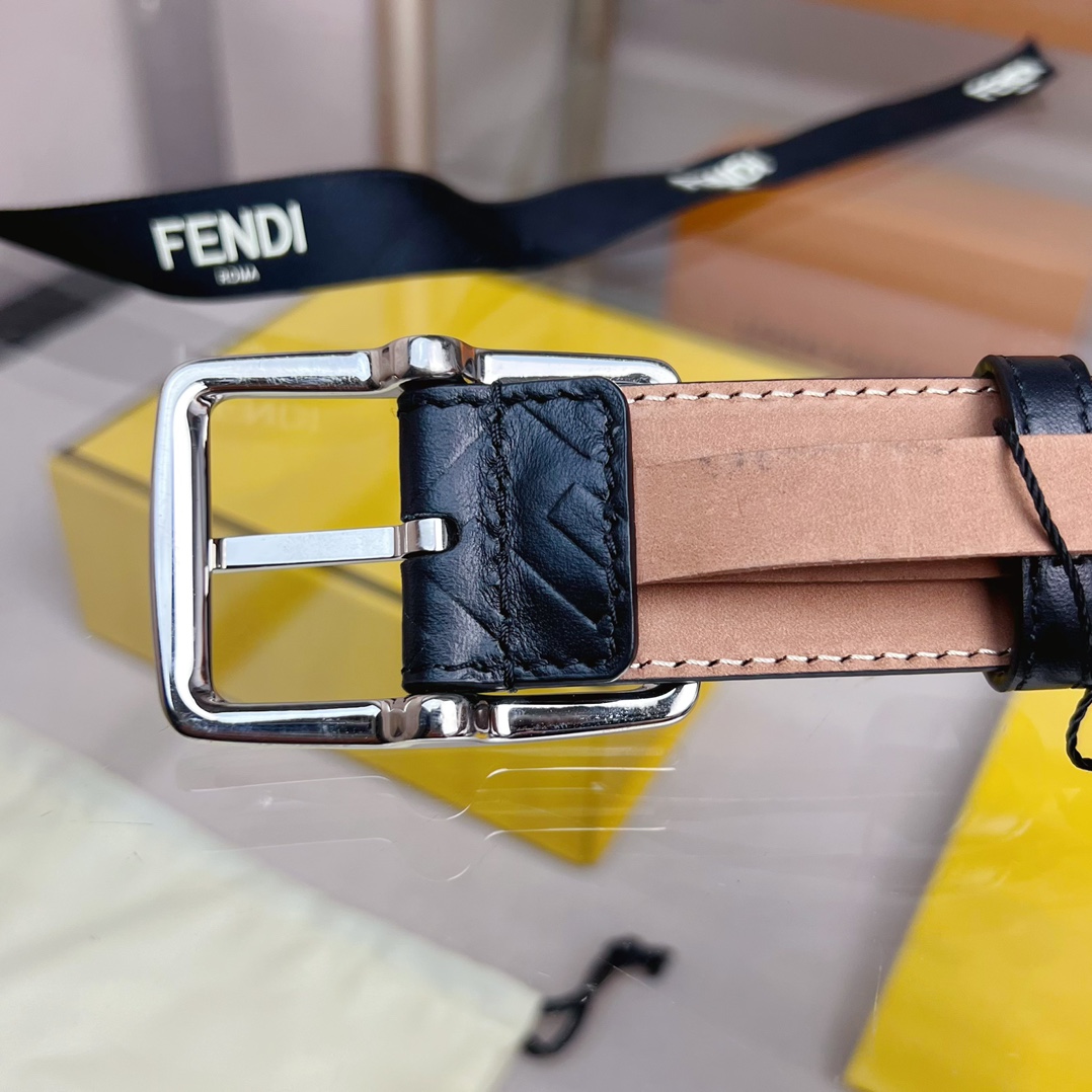 Fendi Leather Belt  - DopestKickz
