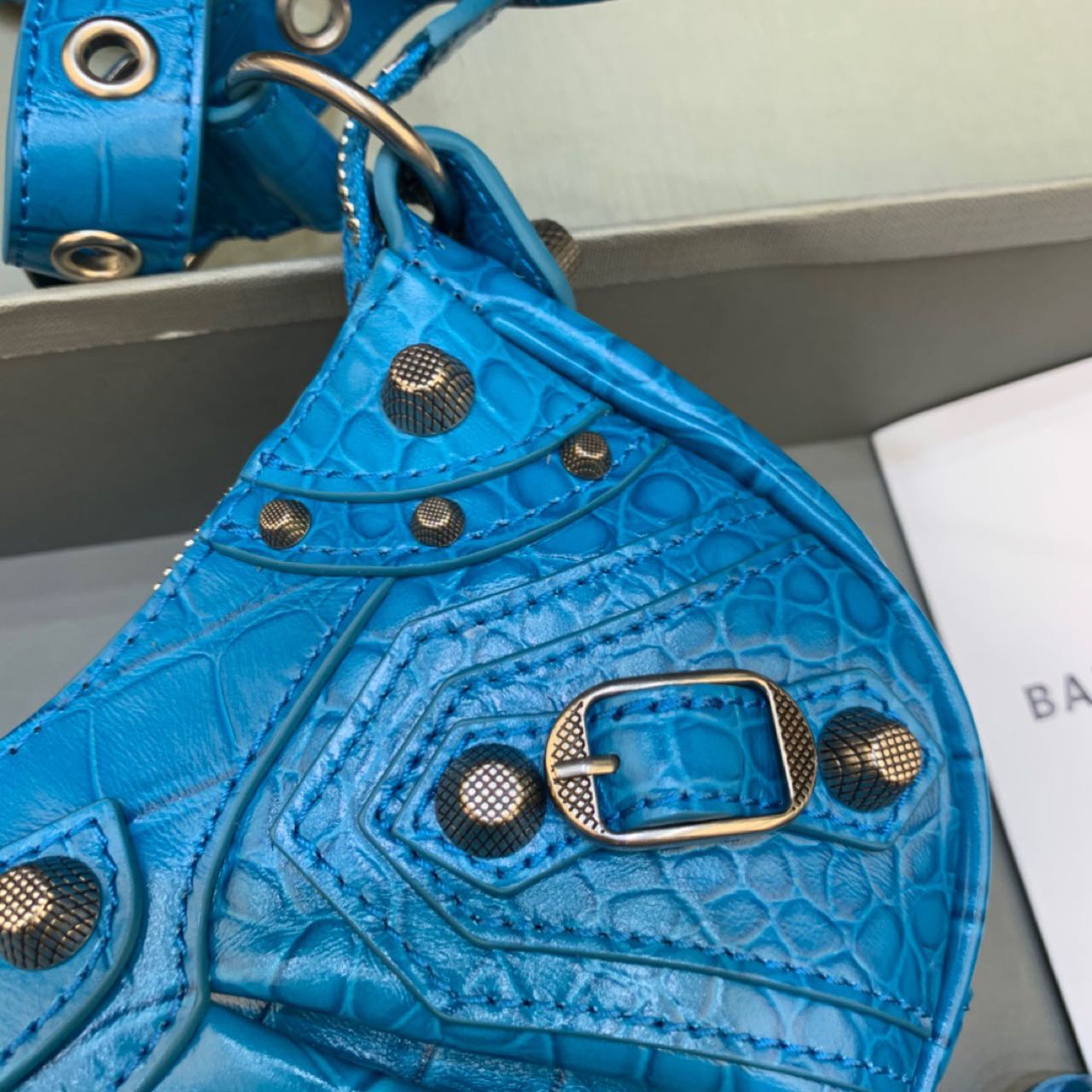 Balenciaga Le Cagole XS Shoulder Bag In Blue(26-12-6cm) - DopestKickz