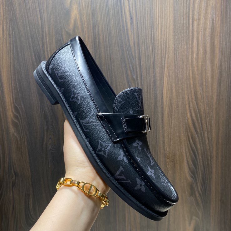 Louis Vuitton Major Loafer(Black) - DopestKickz