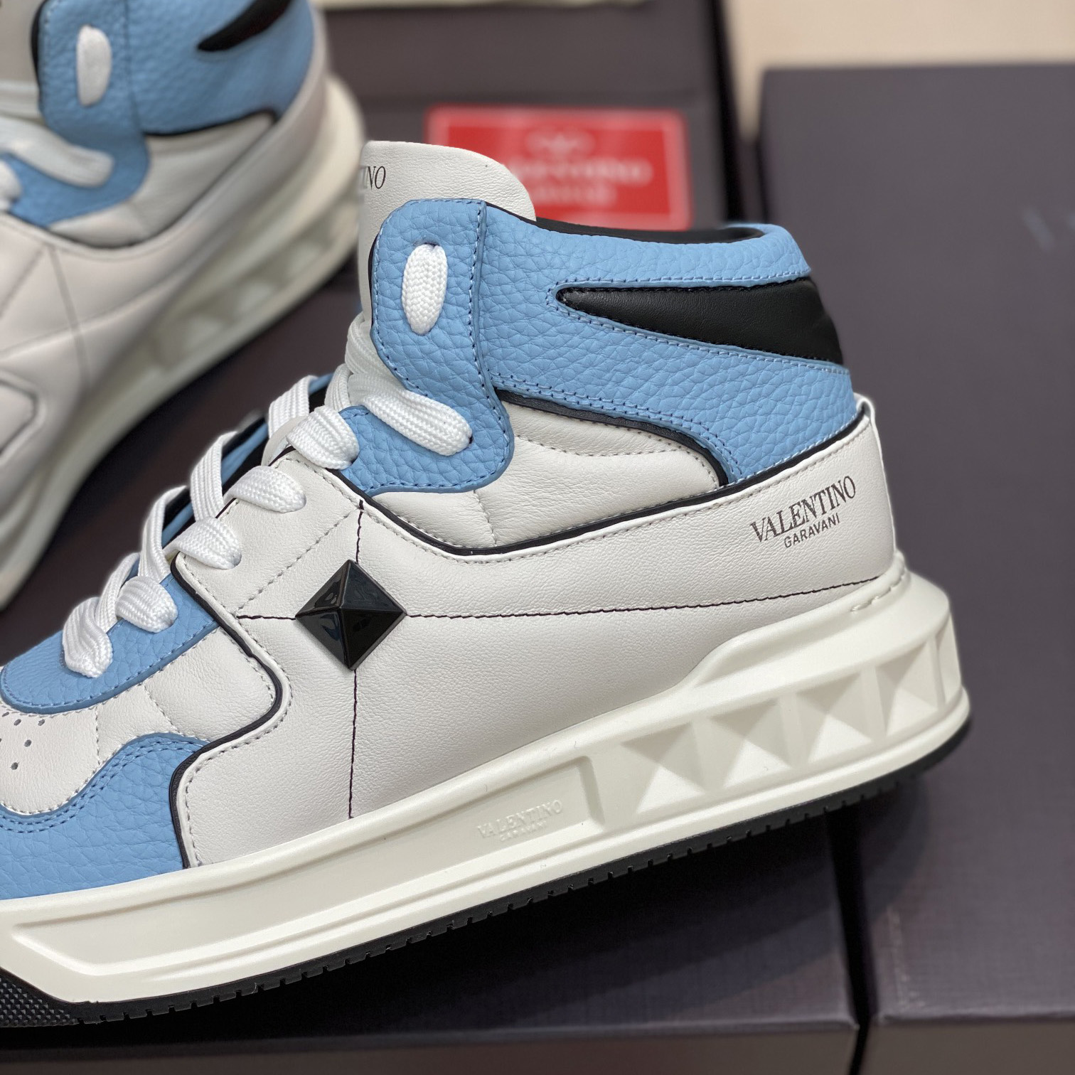 Valenti  One Stud Mid-Top Nappa Sneaker - DopestKickz