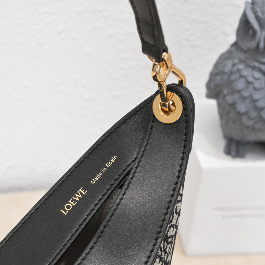 Loewe Luna Bag In Anagram Jacquard And Classic Calfskin(29.5-27-8cm) - DopestKickz