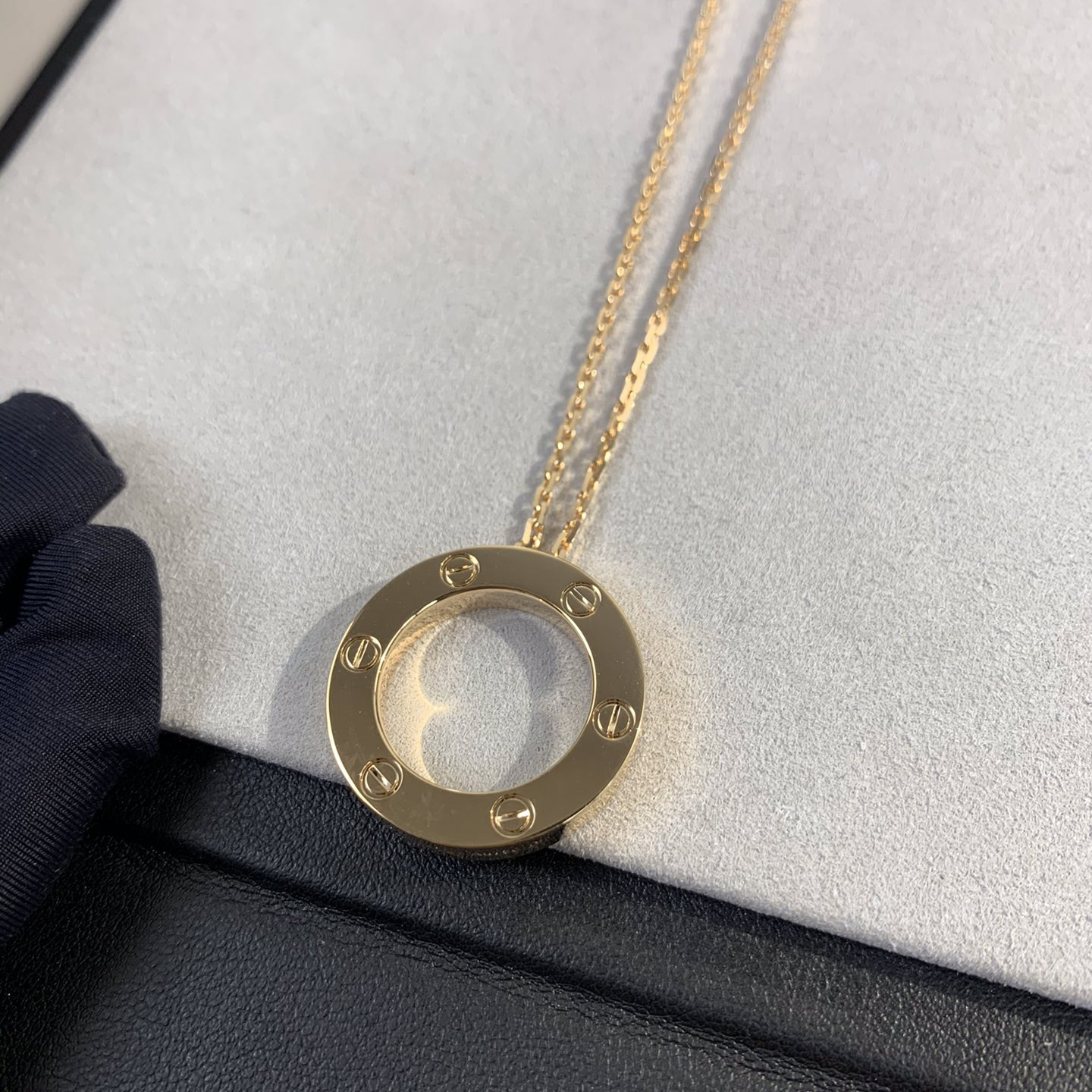 Cartier Love Necklace - DopestKickz