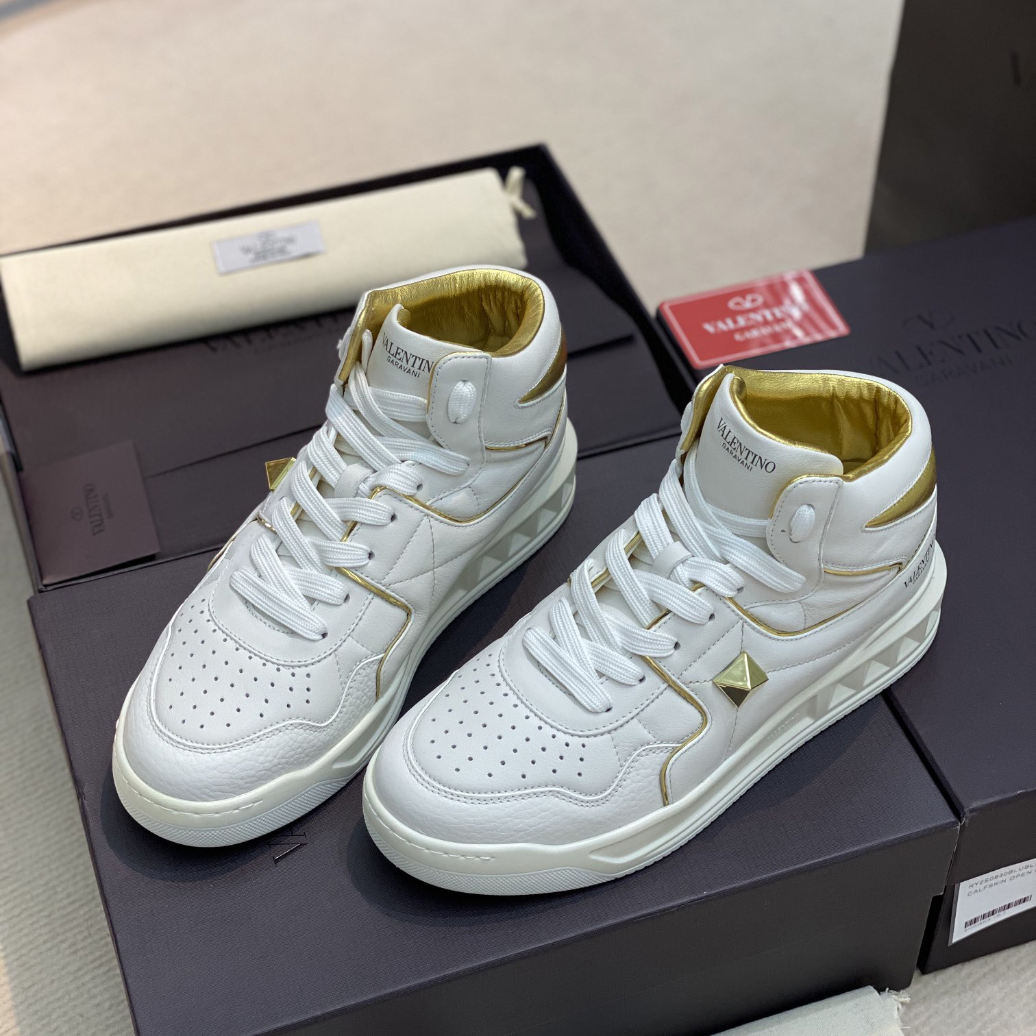 Valenti One Stud Mid-Top Nappa Sneaker - DopestKickz