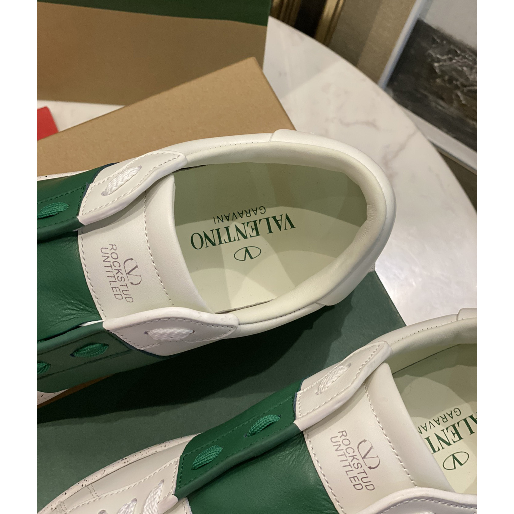 Valenti Open For A Change Sneaker In Bio-Based Material In White/Green - DopestKickz