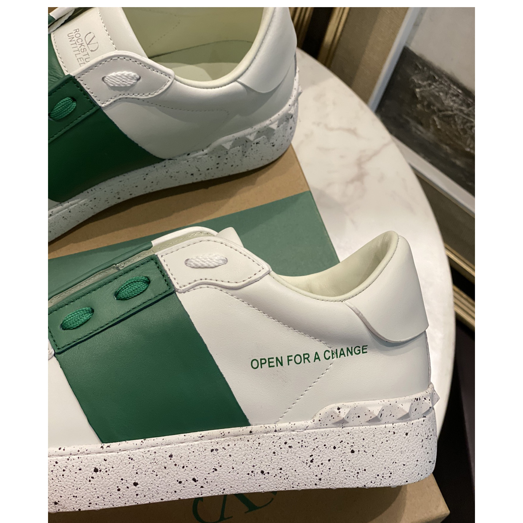 Valenti Open For A Change Sneaker In Bio-Based Material In White/Green - DopestKickz