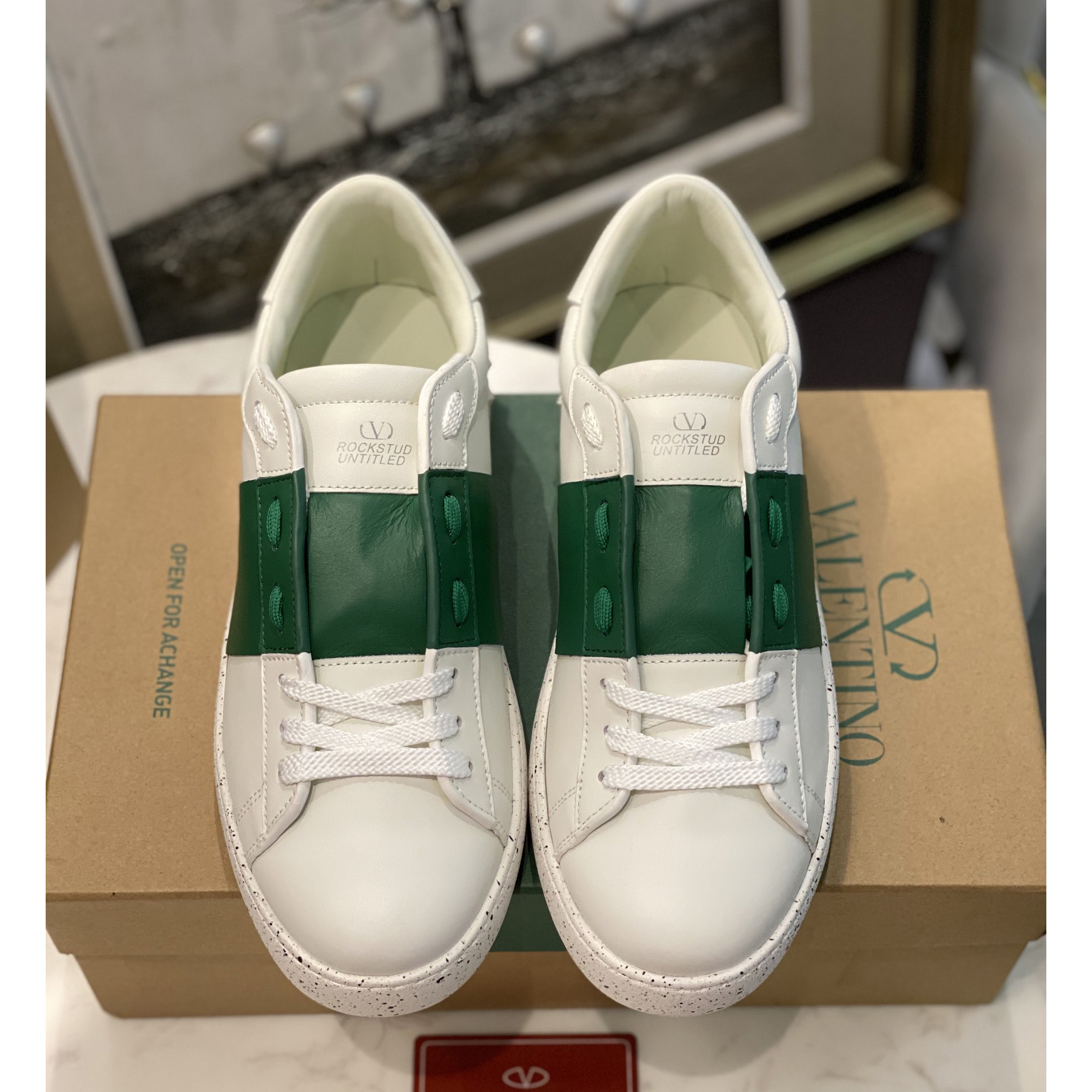 Valenti Open For A Change Sneaker In Bio-Based Material In White/Green - DopestKickz
