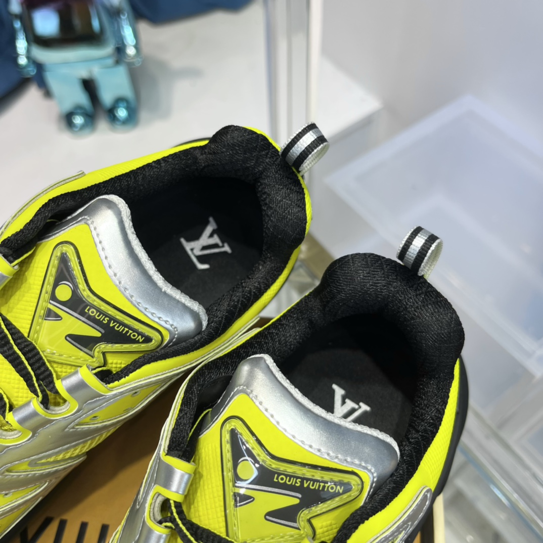 Louis Vuitton  LV Runner Tatic Sneaker     1AA3A8 - DopestKickz