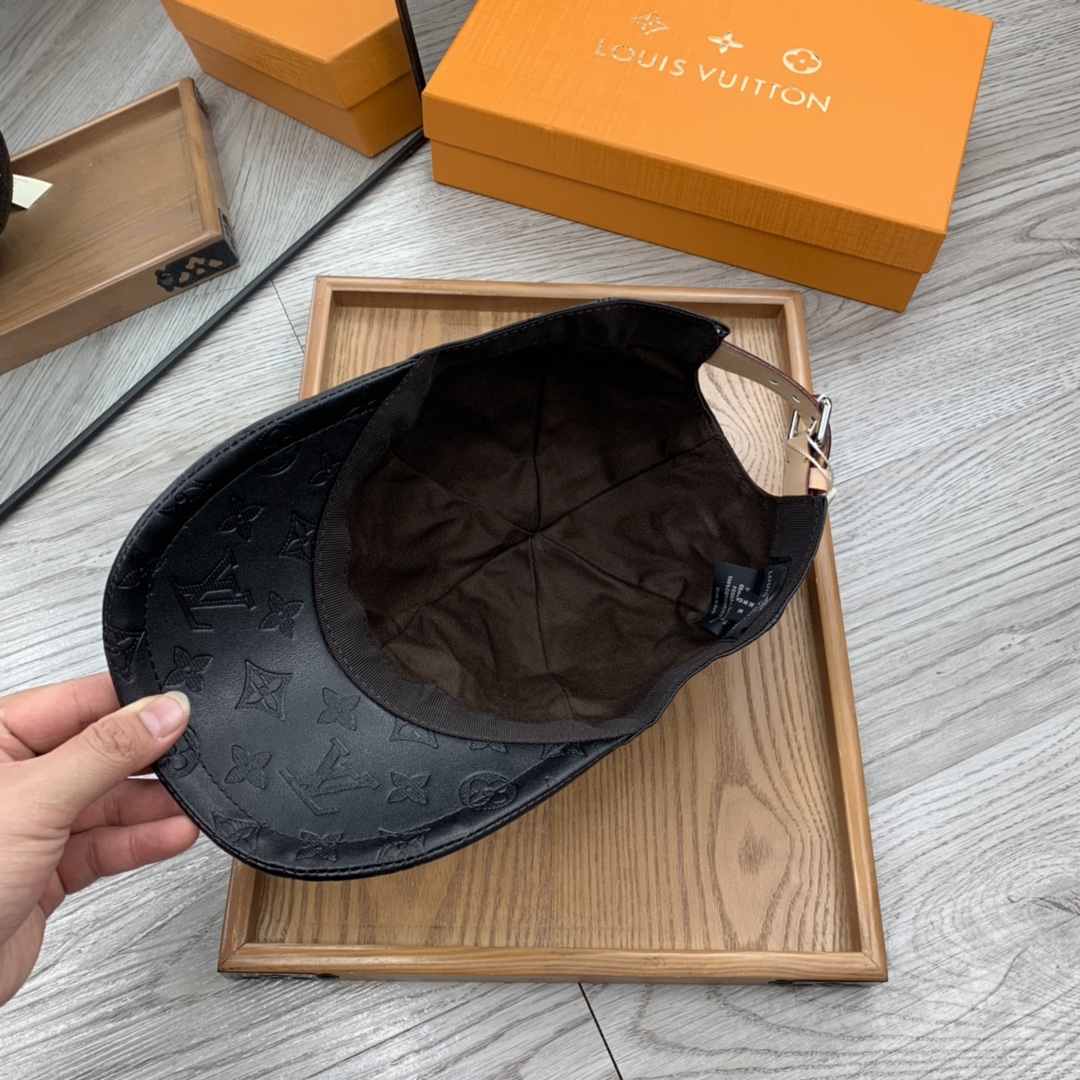 Louis Vuitton  Monogram Shadow Cap    M76580 - DopestKickz