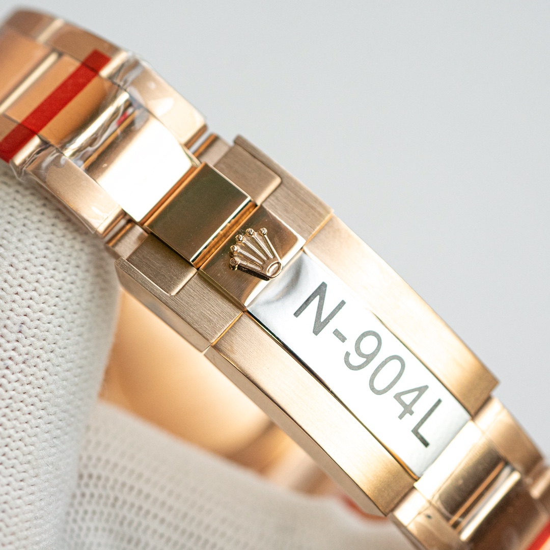 Rolex Watch  - DopestKickz