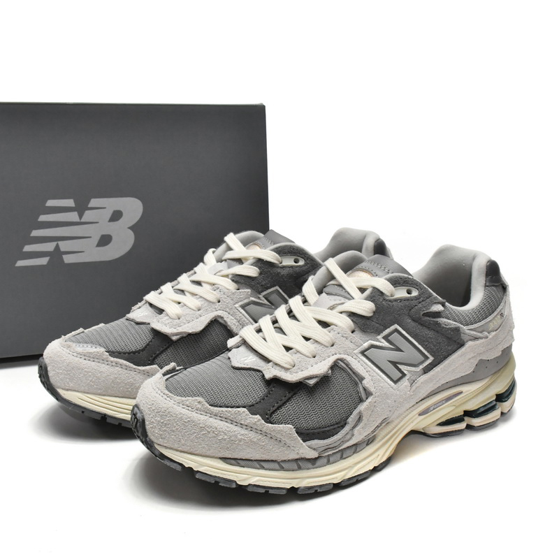 New Balance 2002R Cloud Ash Sneakers   M2002RDA  - DopestKickz
