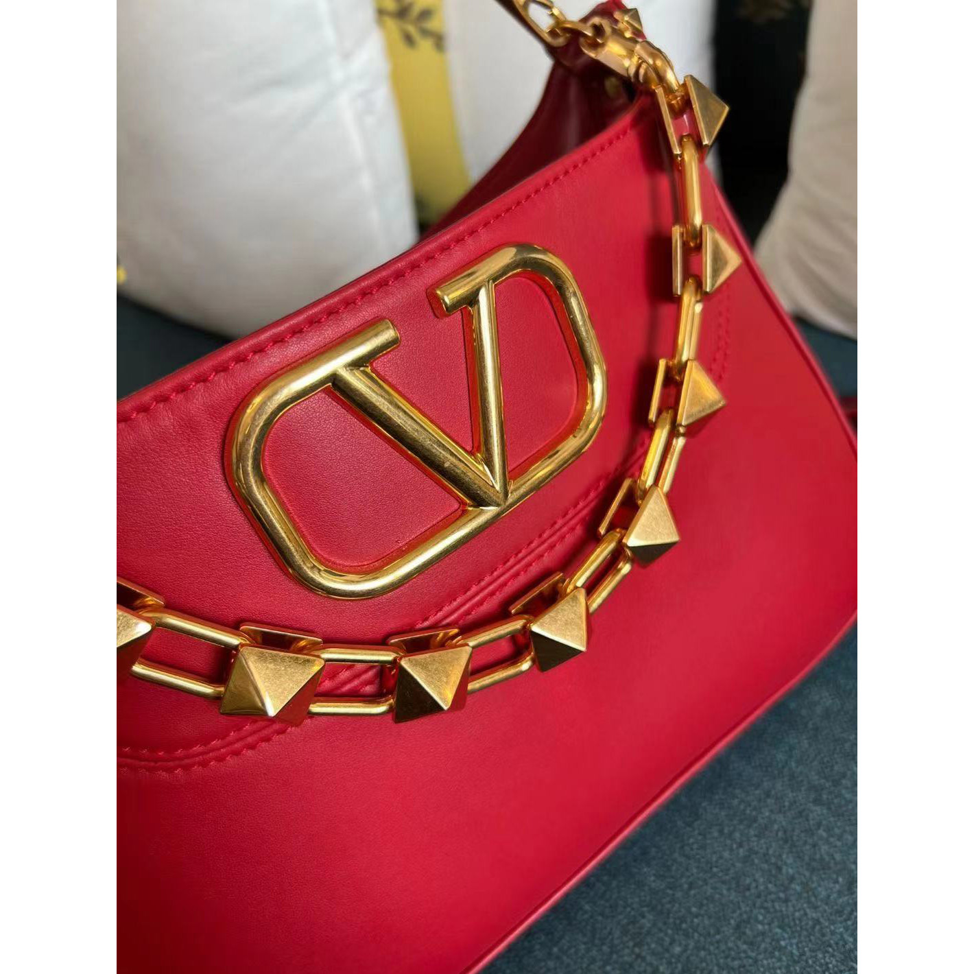 Valenti  Vlogo Handbag(28-22-8cm) - DopestKickz