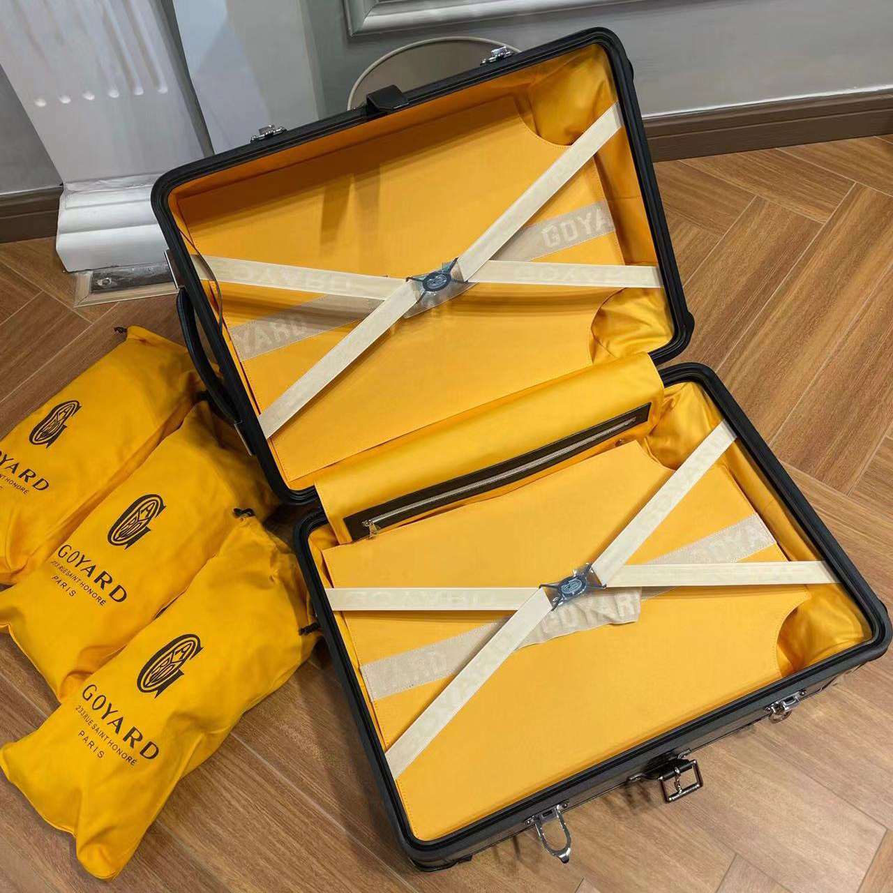 Goyard Satolas GM Rolling Suitcase - DopestKickz