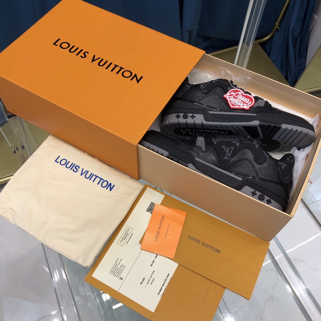 Louis Vuitton LV Trainer Sneaker    1A9IPP - DopestKickz
