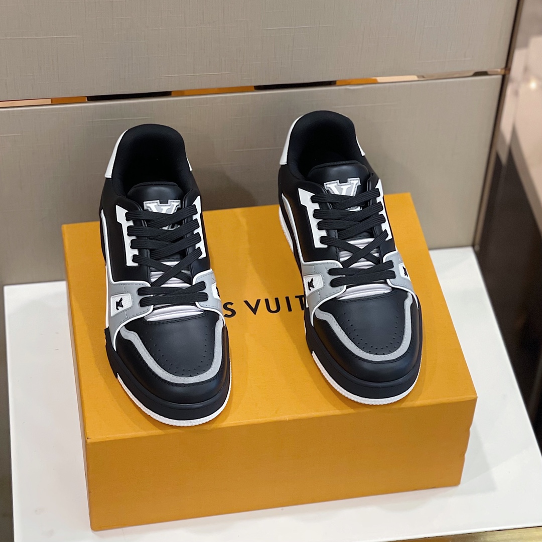 Louis Vuitton LV Trainer Sneaker  (Upon uk size)  1AAHS3 - DopestKickz