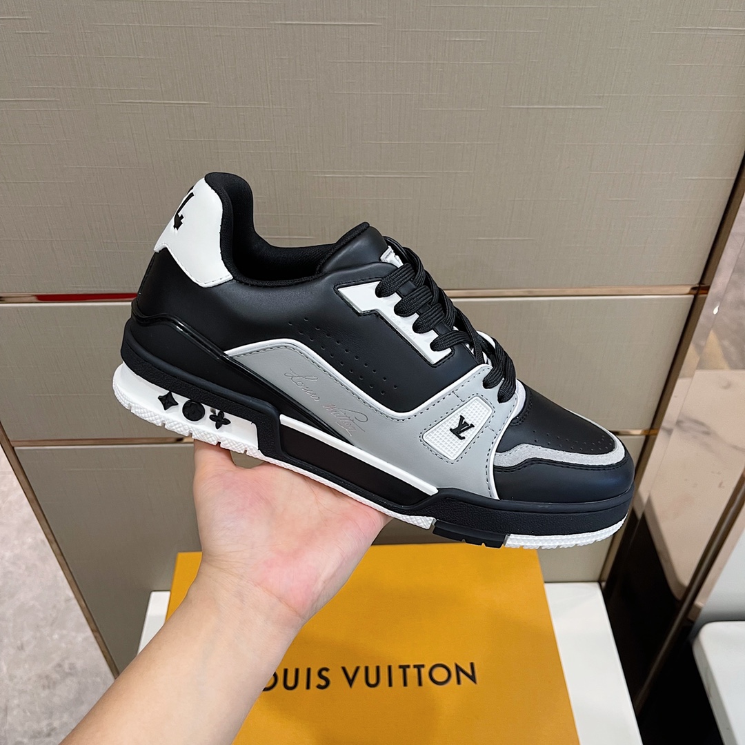 Louis Vuitton LV Trainer Sneaker  (Upon uk size)  1AAHS3 - DopestKickz
