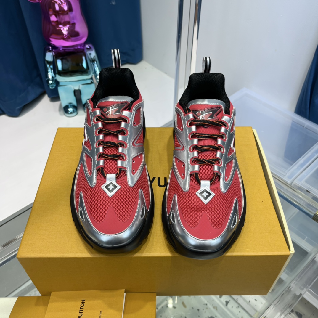 Louis Vuitton  LV Runner Tatic Sneaker     1AA39A - DopestKickz