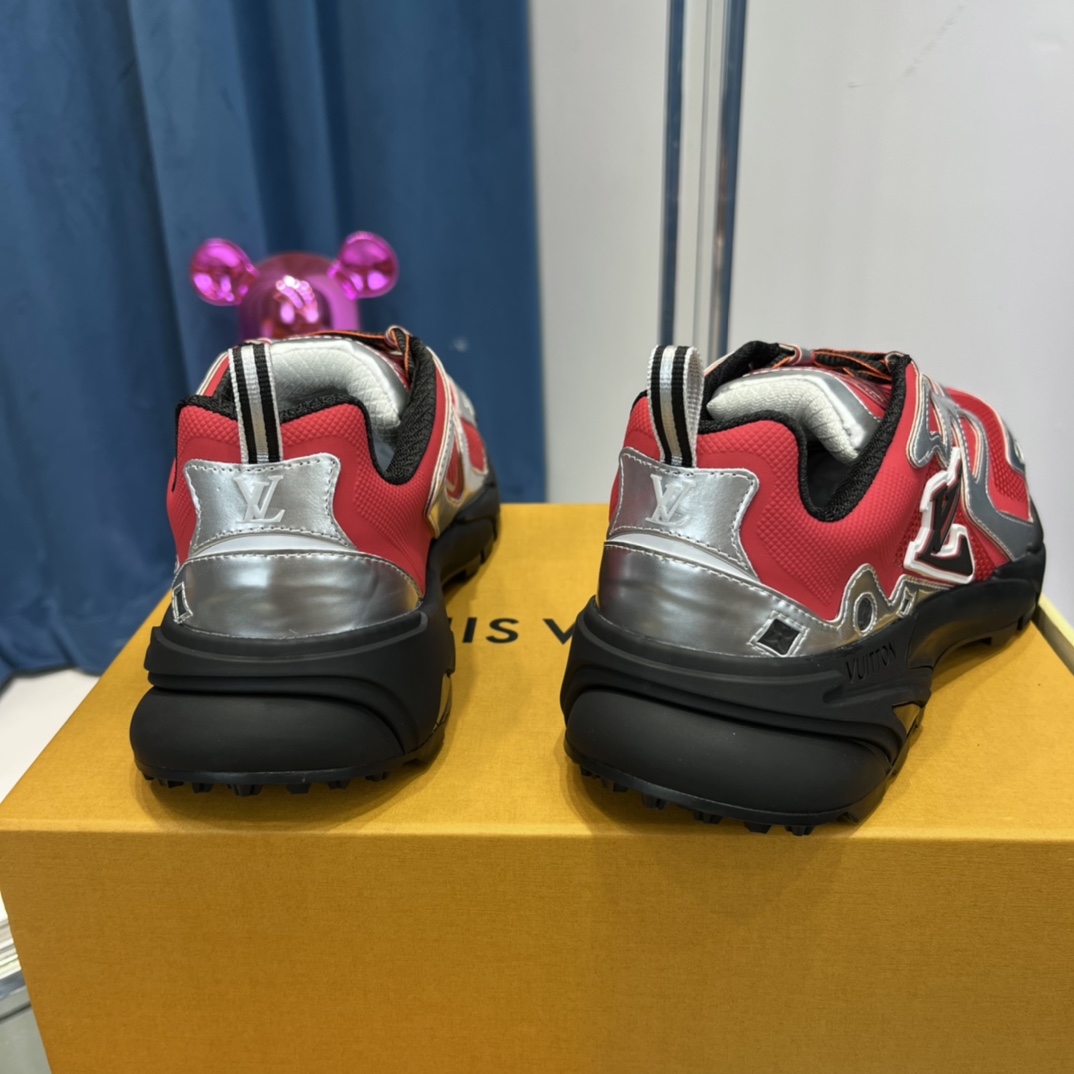 Louis Vuitton  LV Runner Tatic Sneaker     1AA39A - DopestKickz