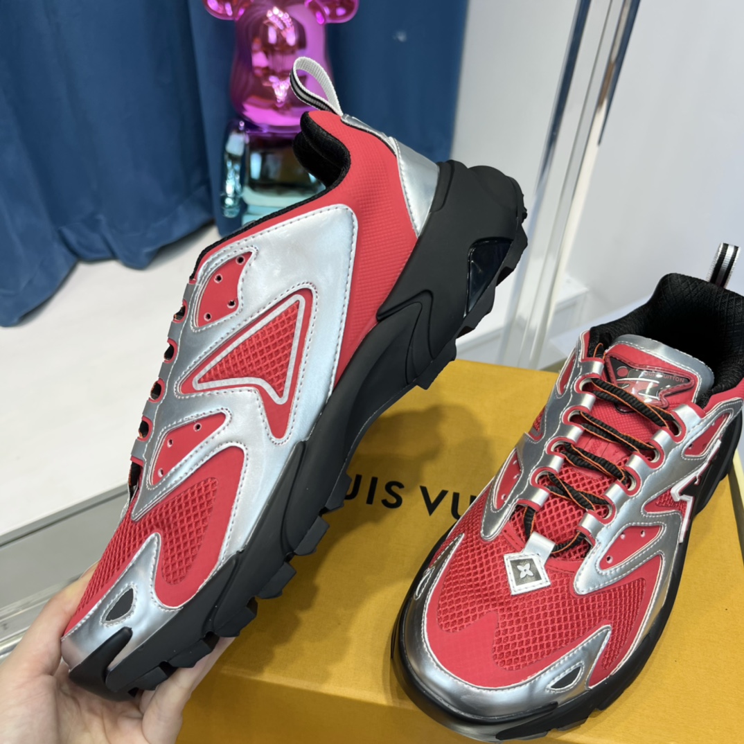 Louis Vuitton  LV Runner Tatic Sneaker     1AA39A - DopestKickz