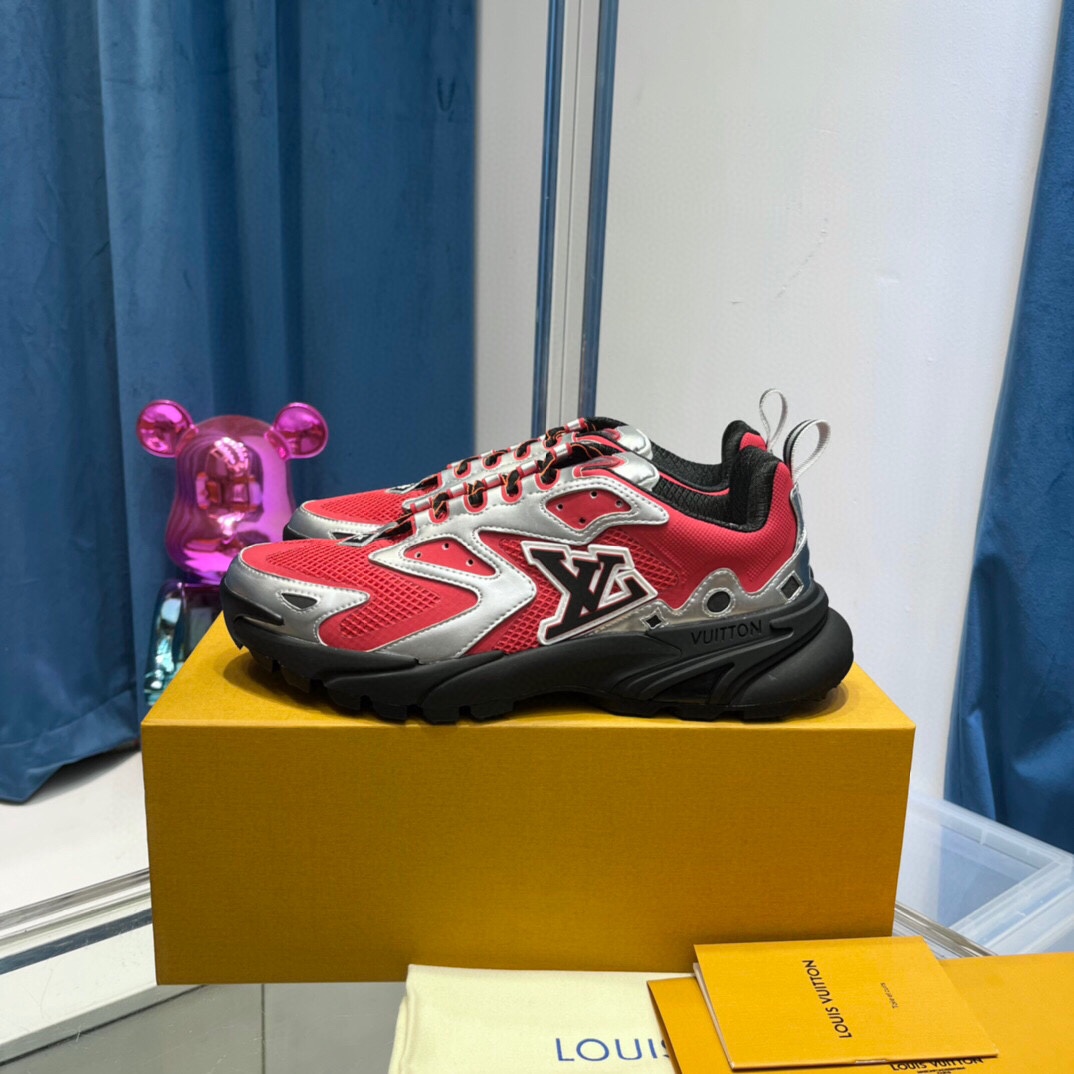 Louis Vuitton  LV Runner Tatic Sneaker     1AA39A - DopestKickz