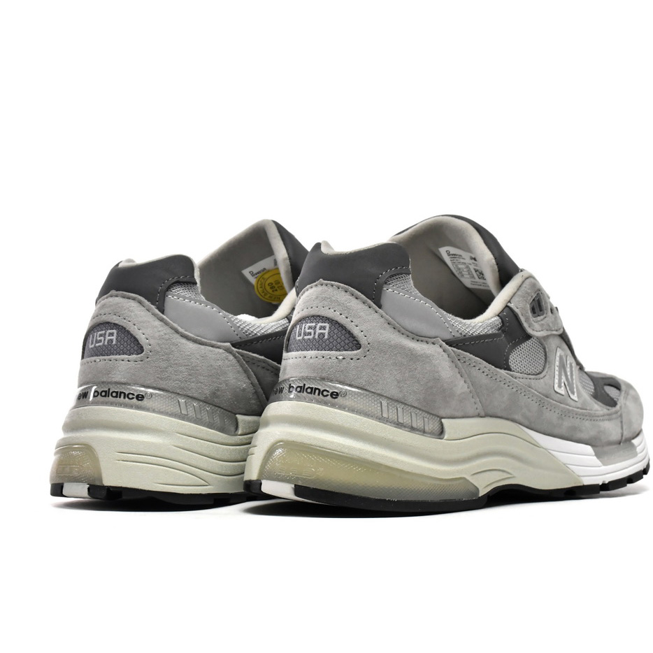 New Balance 992 Grey Sneakers        M992GR  - DopestKickz