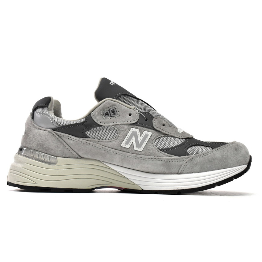 New Balance 992 Grey Sneakers        M992GR  - DopestKickz
