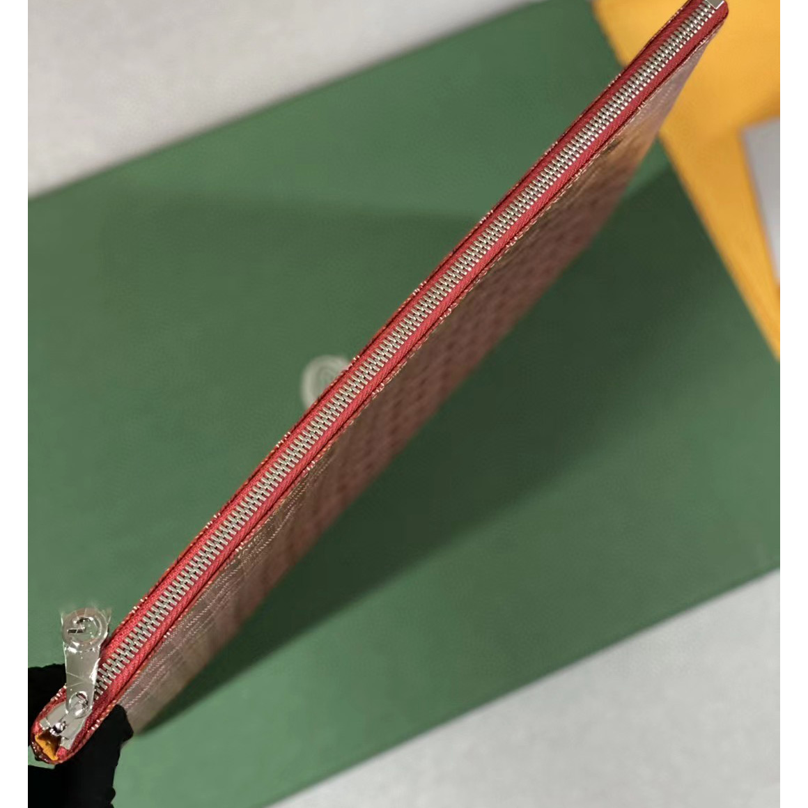 Goyard Saint Mgm Pocket(36-26-0.5cm) - DopestKickz