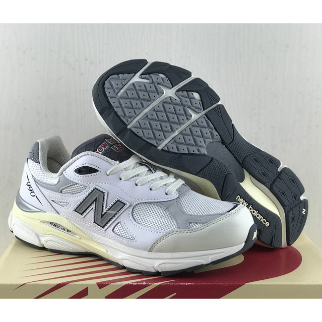 New Balance 990 V3 Sneakers          - DopestKickz