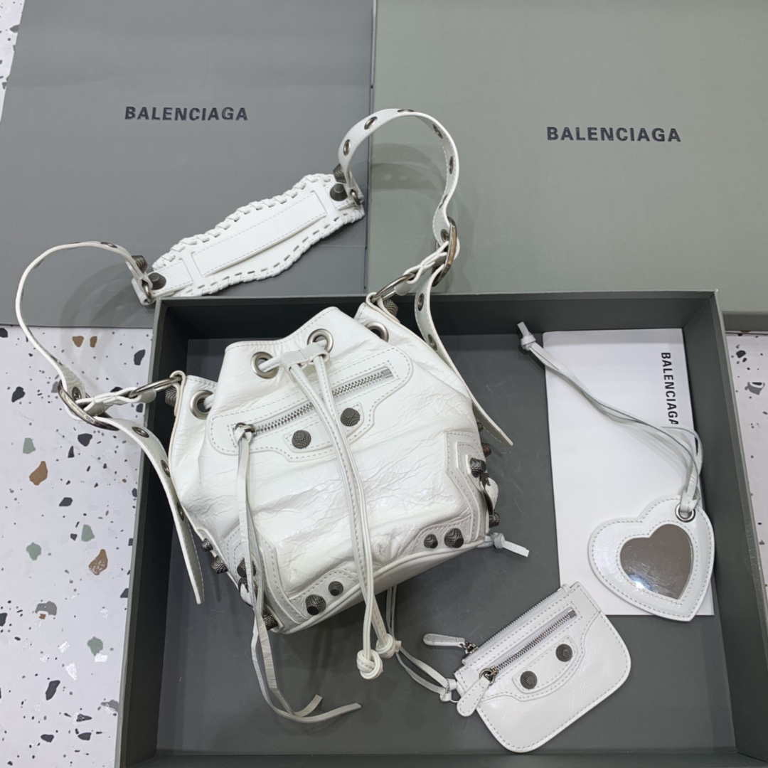 Balenciaga Le Cagole XS Bucket Bag In White Arena Lambskin, Aged-Silver Hardware(15-19.8-17.8cm) - DopestKickz
