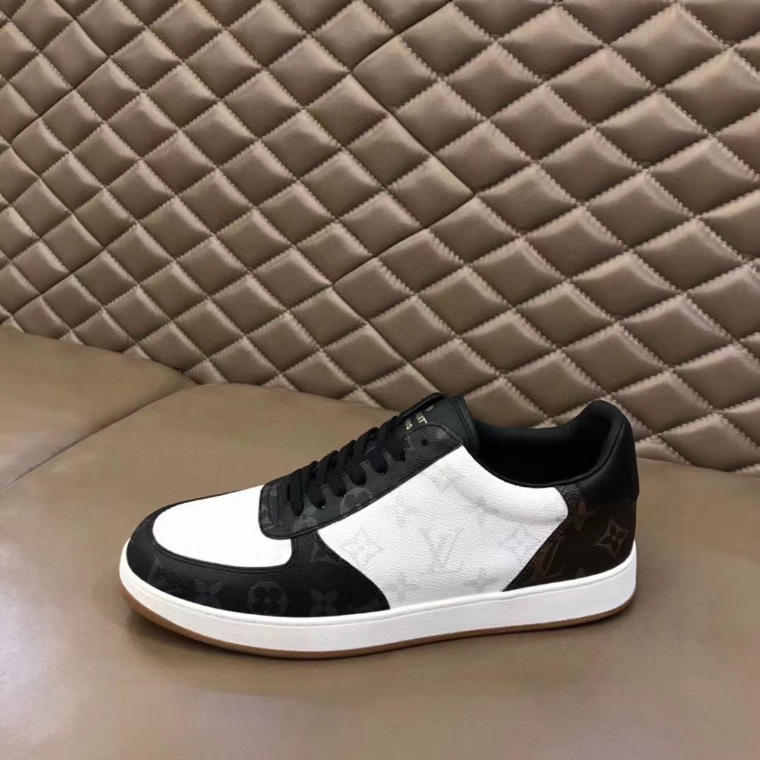 Louis Vuitton Rivoli Sneaker   1A8WGA - DopestKickz