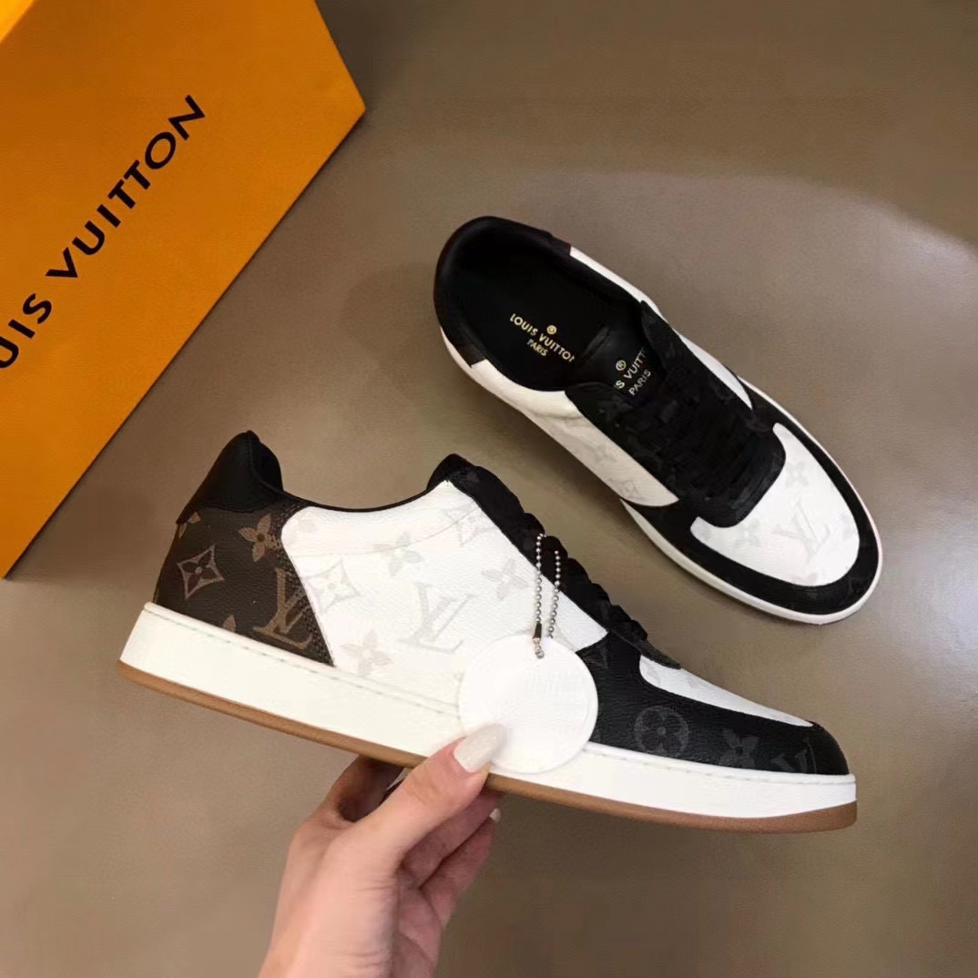 Louis Vuitton Rivoli Sneaker   1A8WGA - DopestKickz