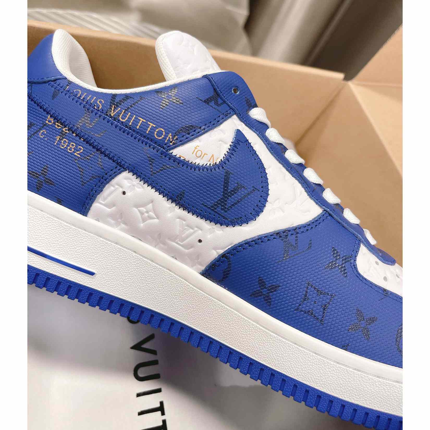 Louis Vuitton x Air Jordan1 Low AJ1 Sneaker - DopestKickz