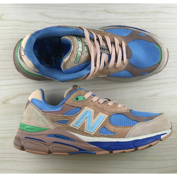 New Balance 990 V3 Sneakers          - DopestKickz