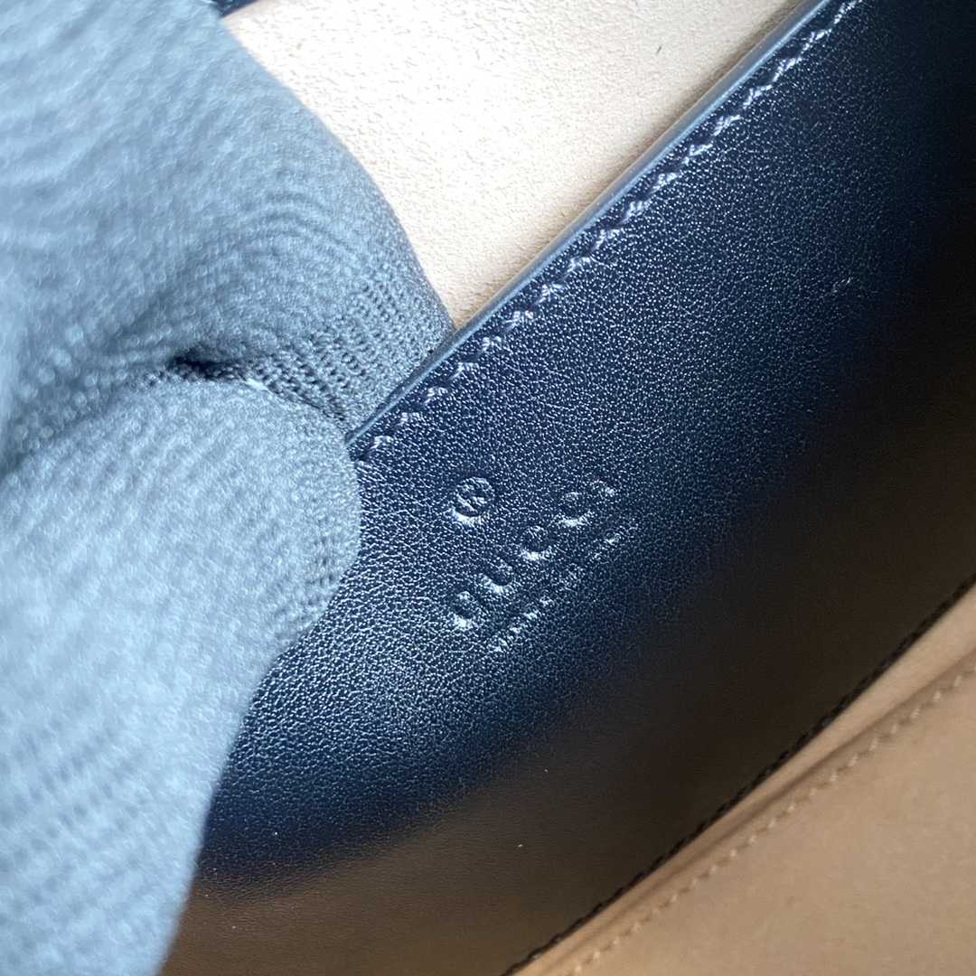 Gucci GG Marmont Small Tote Bag(26.5-19-11cm) - DopestKickz